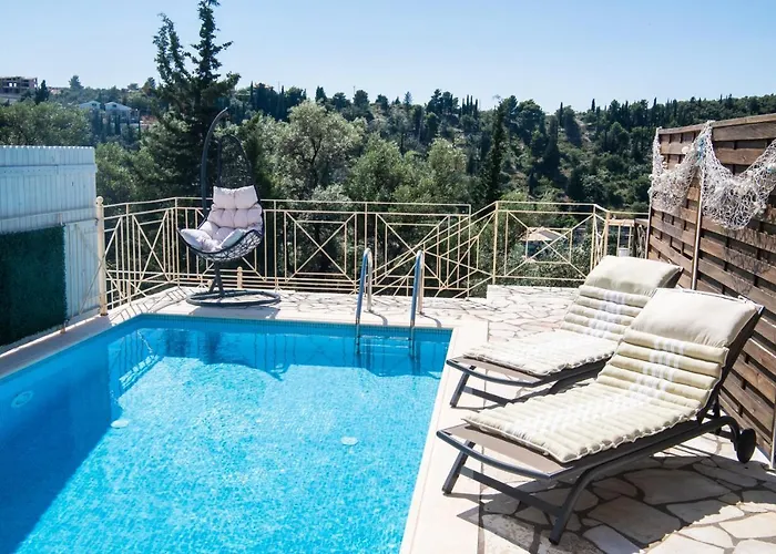 Supreme * Áyios Nikítas